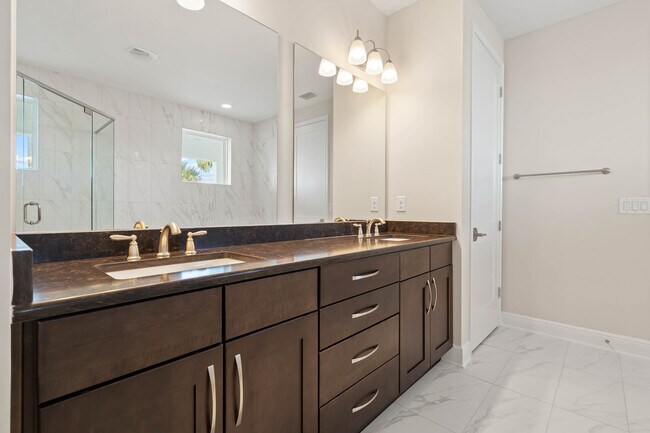 Building Photo - 55 Rum Runner Wy