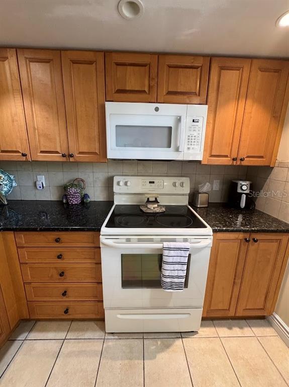 Building Photo - 3062 Eastland Blvd