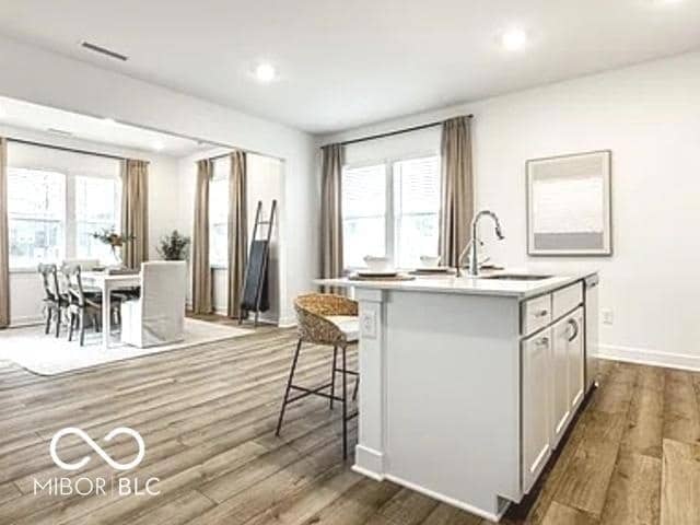 Building Photo - 6756 Redwood Dr