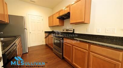 Building Photo - 705 Keystone Park Dr