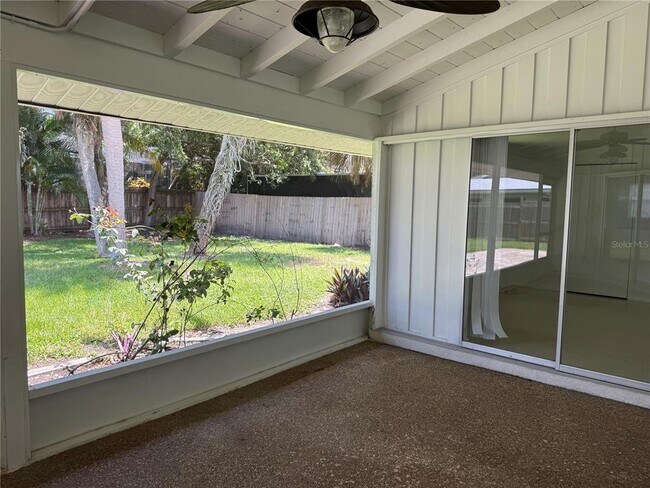 Building Photo - 8735 Dunmore Dr