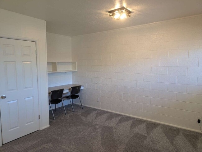 Building Photo - Pet-Friendly 3 Bedroom Basement Apartment | All Utilities & Internet Included | Near Snow College