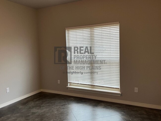 Building Photo - 7307 Vicky St