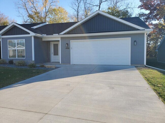 Primary Photo - BRAND NEW CONSTRUCTION: 3 Bedroom 2 Full Bath Single Story in East Moline