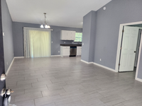 Building Photo - 202 Oak Ln Cir