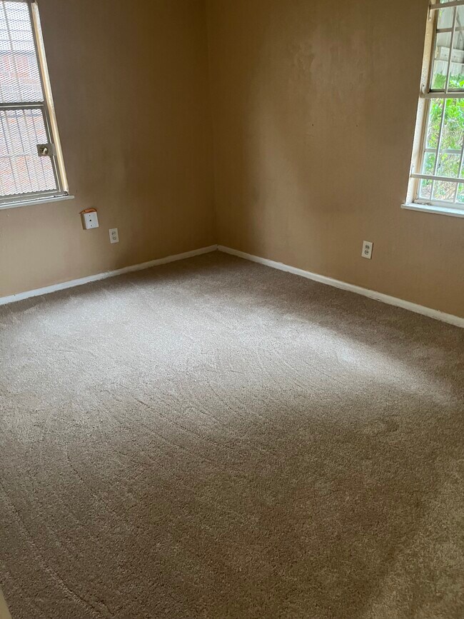 Building Photo - 5519 Cannonway Dr
