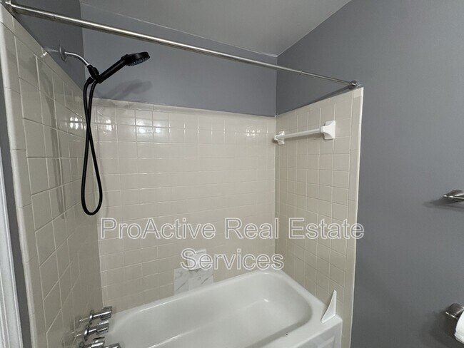 Building Photo - 1501 Antler Cir