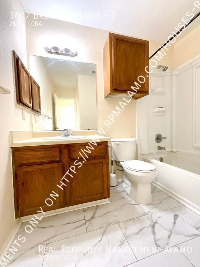 Building Photo - 3607 Bremen Ave