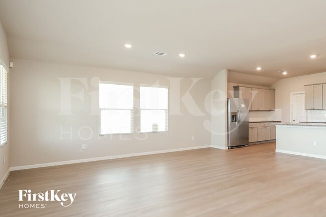 Building Photo - 13011 Thyme Wy