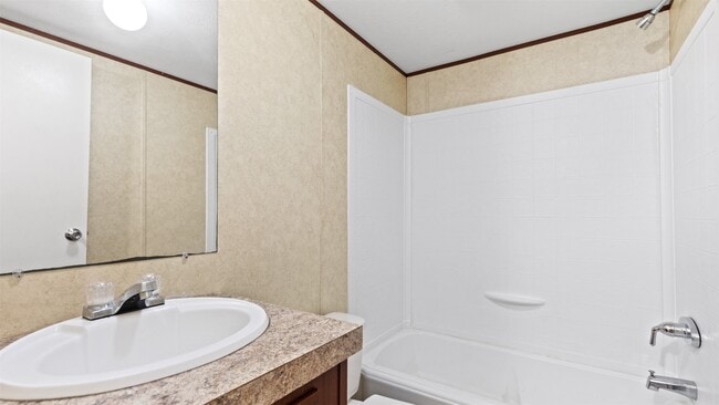 Building Photo - 91 Maple Ln