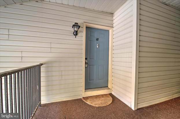 Building Photo - 18 Feiler Ct