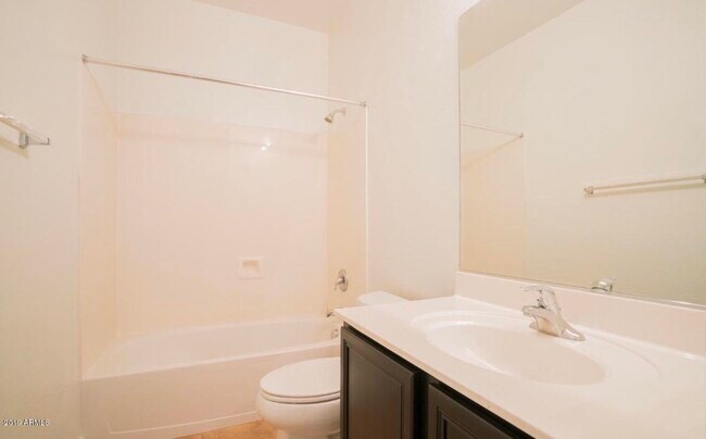 Building Photo - 16633 N 183rd Dr