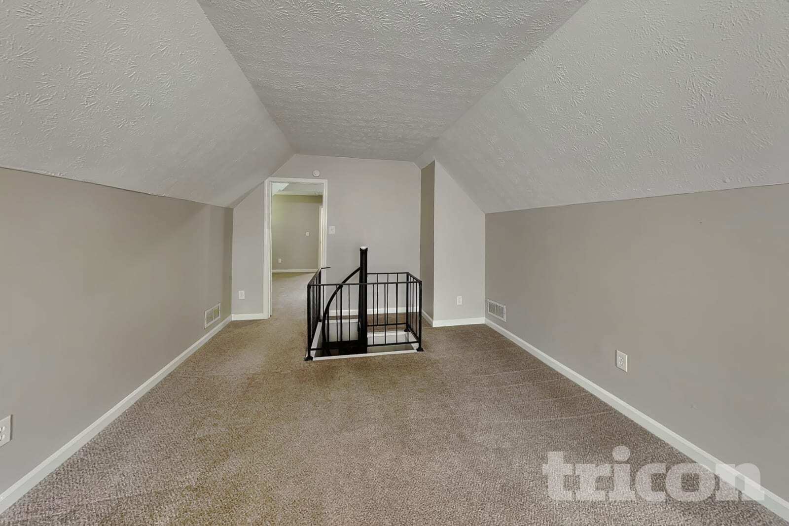 Building Photo - 9159 Tara Dr SW