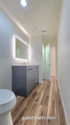 Building Photo - 1410 Chinook Dr