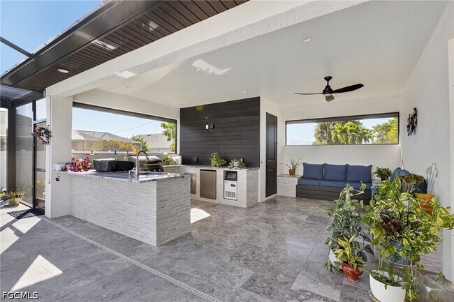 Building Photo - 1102 Mohawk Pkwy