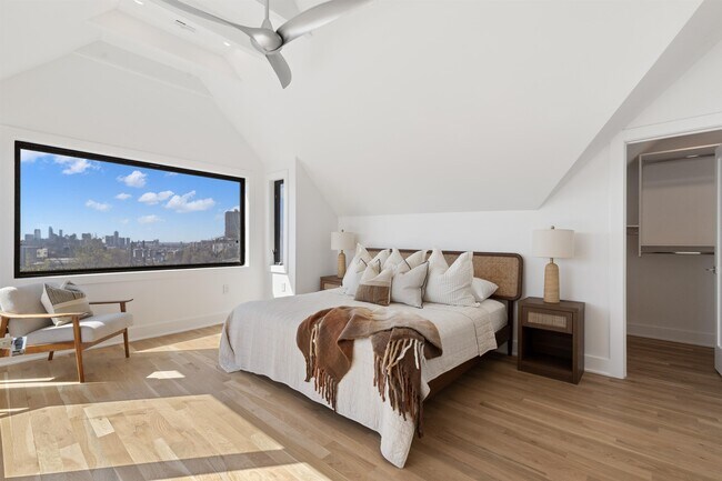 Building Photo - 80 Hackensack Plank Rd