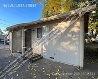 Building Photo - 961 E Augusta St