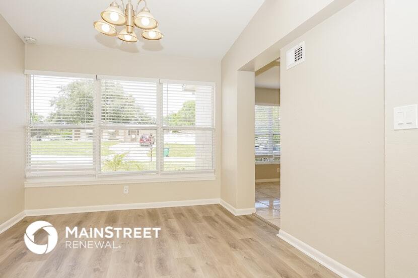 Building Photo - 2225 W Dana Dr