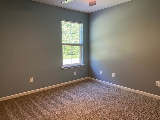 Building Photo - Charming 3/2 Home in Boiling Springs!
