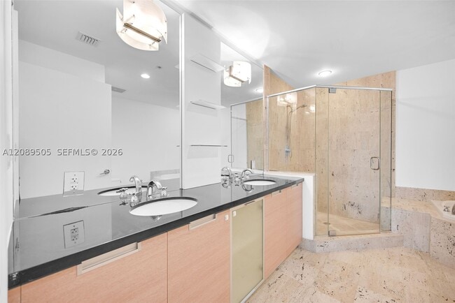Building Photo - 7901 Hispanola Ave