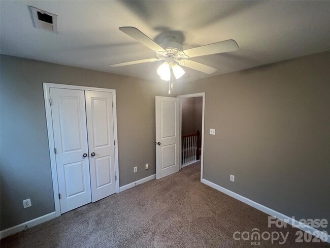 Building Photo - 1336 Green Oaks Ln