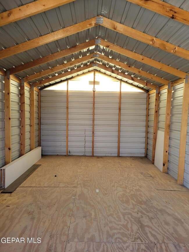 Building Photo - 305 Garden Grove Ln