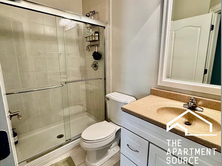 Building Photo - 148 Kimball St