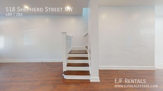 Building Photo - 518 Shepherd St NW