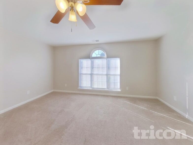 Building Photo - 2363 Wexford Way