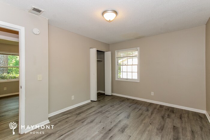 Building Photo - 285 Piney Grove Rd