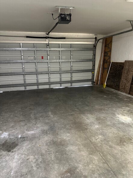 Building Photo - 1222 S Alhambra Cir