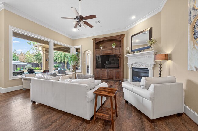 Building Photo - 7414 Dayhill Dr