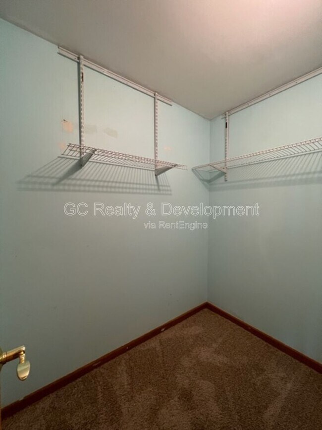 Building Photo - 2805 Breckenridge Cir