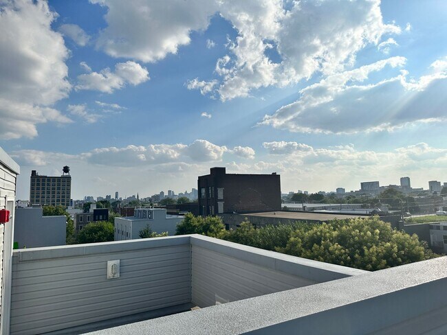 Building Photo - 2240 N 2nd St