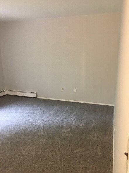 Building Photo - 12 Mill Street