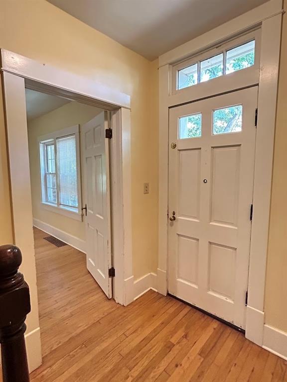 Building Photo - 1055 Pollard Ave