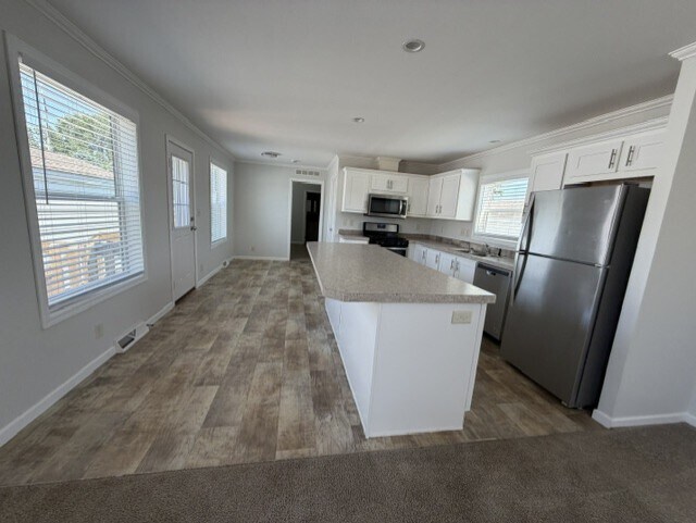 Building Photo - 1511 Summer Park Dr