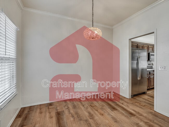 Building Photo - 2708 Silvertree Dr