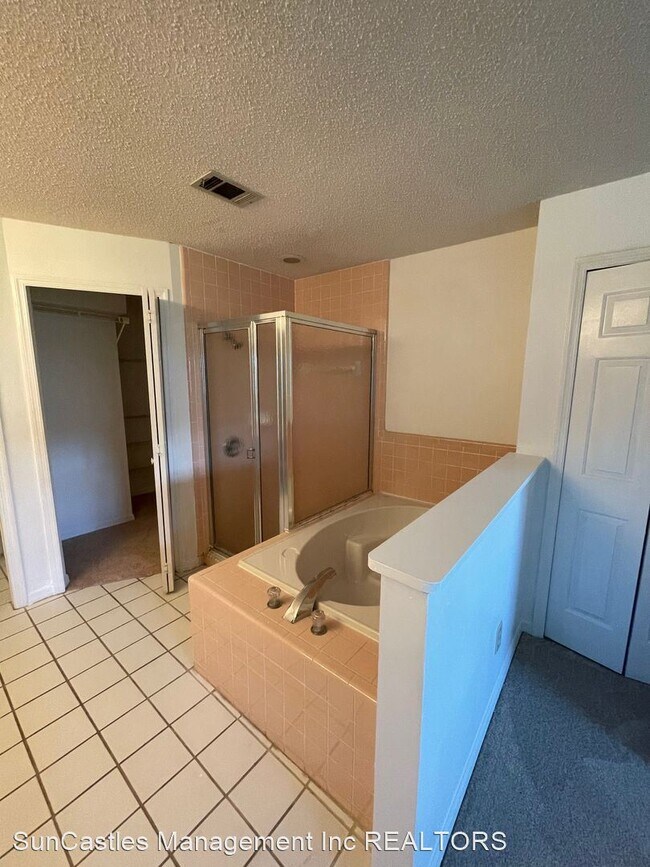 Building Photo - 3 br, 2.5 bath House - 8223 Ambrose Cove Way