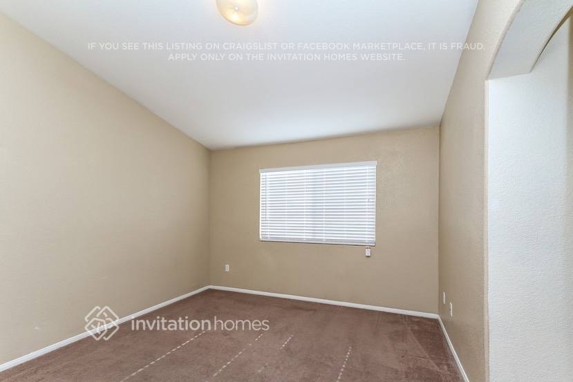 Building Photo - 115 Quailbush Dr