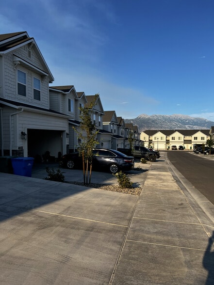 Building Photo - 4024 W 740 N