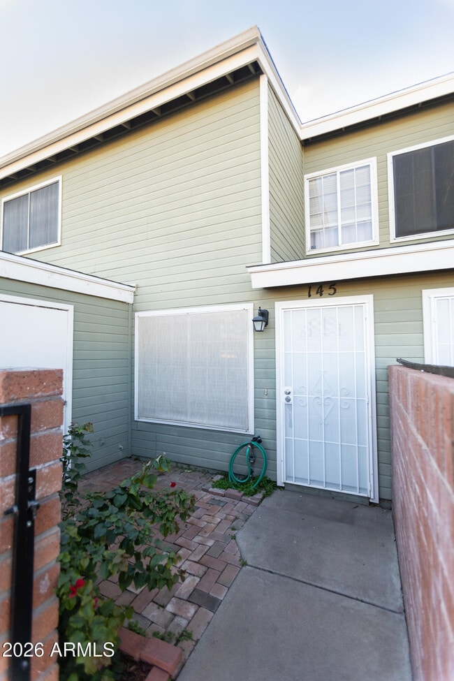 Building Photo - 2301 E University Dr