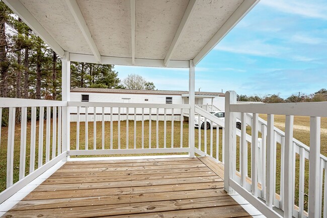 Building Photo - Elizabeth's RV Park -Mobile Homes-