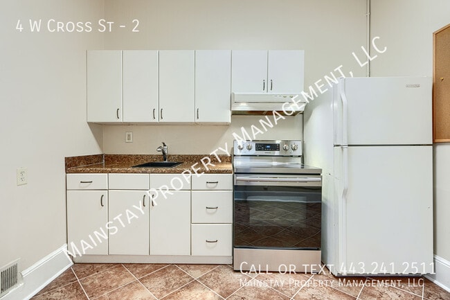 Building Photo - 4 W Cross St