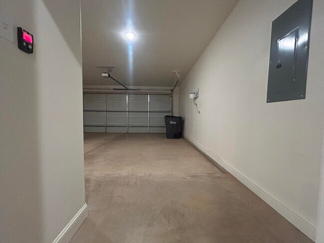 Building Photo - 3708 144th St