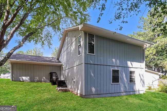 Building Photo - 2159 Pintail Dr