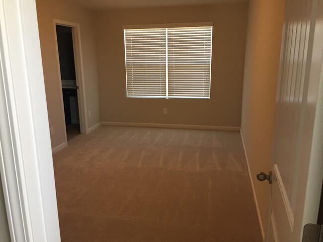 Bedroom 1 - 1816 Riverbirch Lane