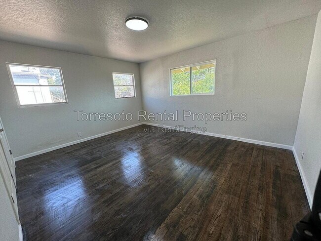 Building Photo - 152 Shadwell Dr