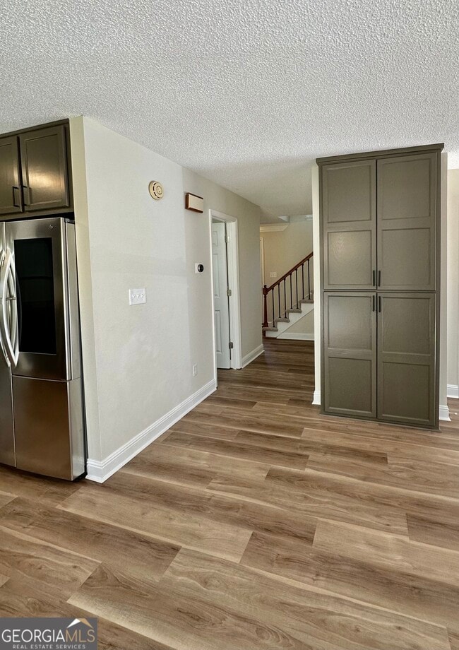 Building Photo - 157 Rockspray Ridge