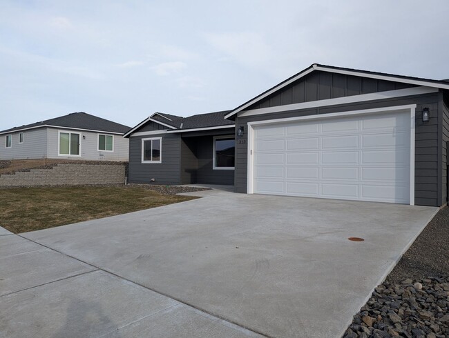 Primary Photo - JUST LISTED: Newly Constructed 3-Bedroom H...